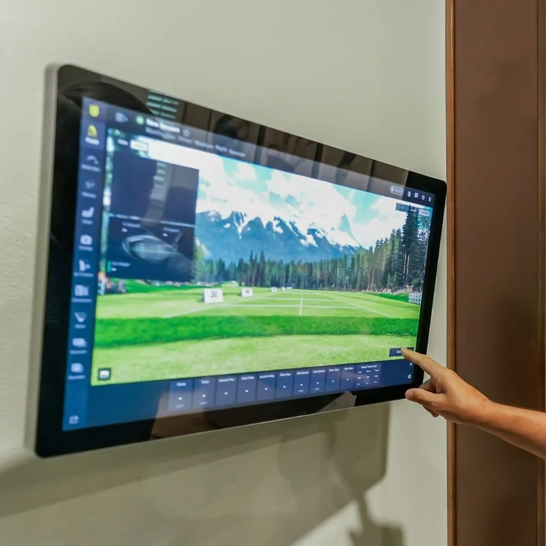 27" Touch Screen Monitor - 4K Resolution - Image 4