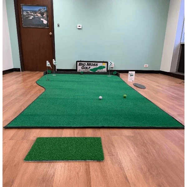 Big Moss Country Club 612 V2 Putting Green & Chipping Mat - Image 2