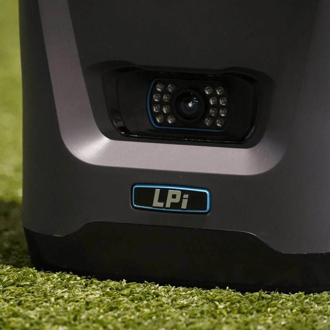Bushnell Launch Pro i SIG10 Golf Simulator Package - Image 7