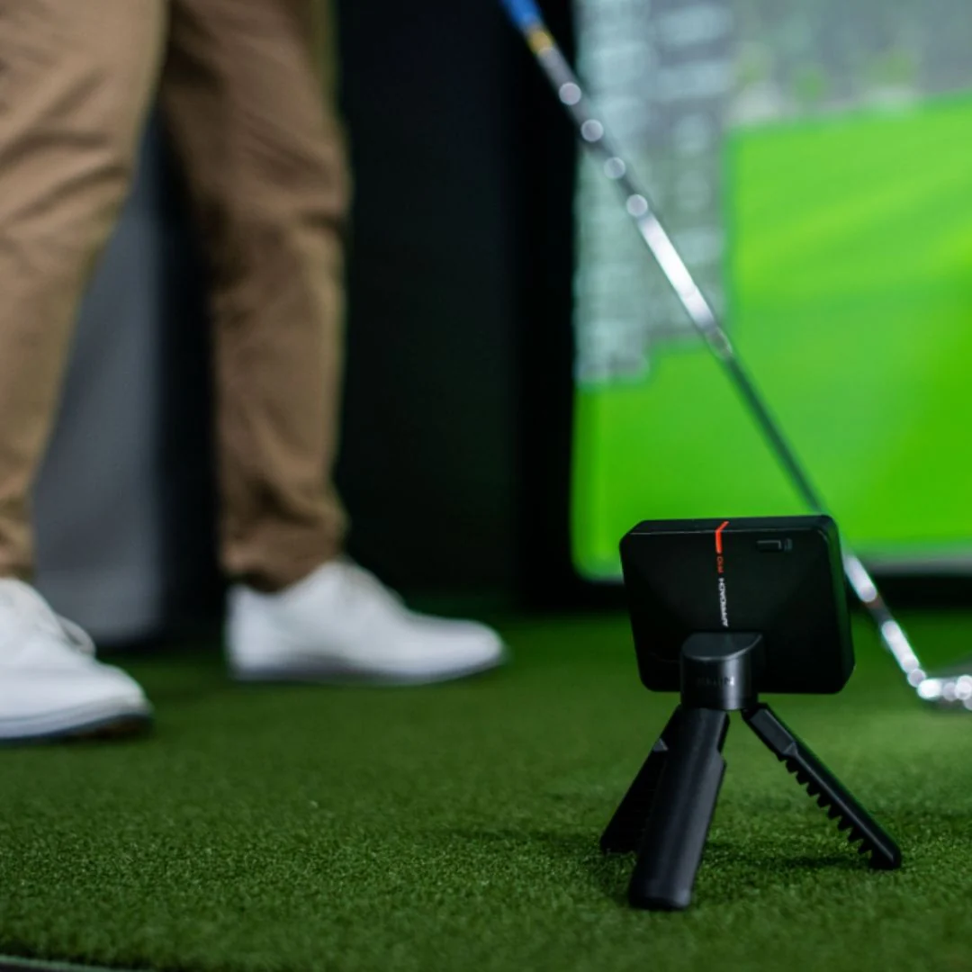 Garmin Approach R10 SIG10 Golf Simulator Package - Image 2