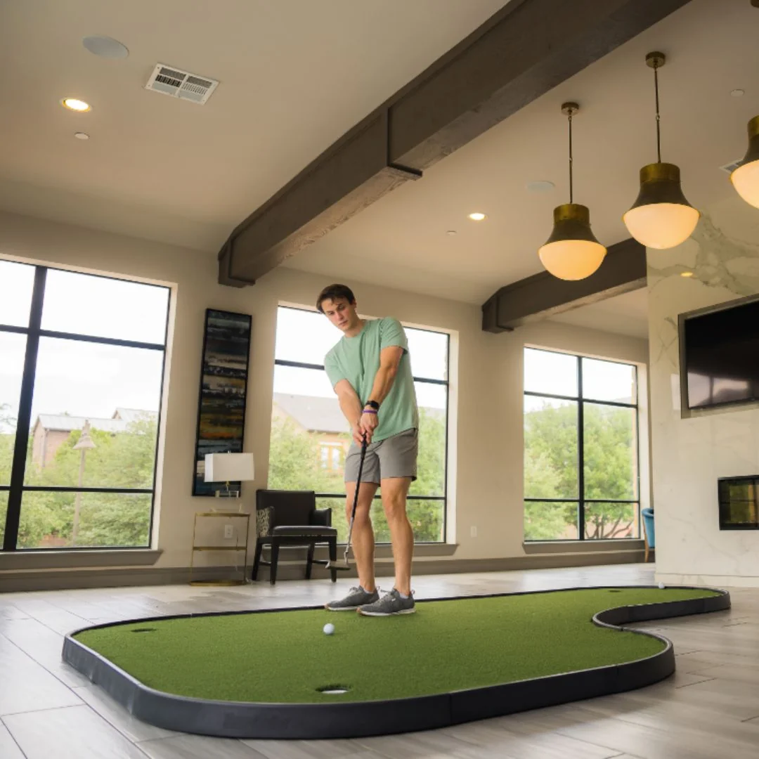 SIGPRO Walkoff Putting Green - Image 2